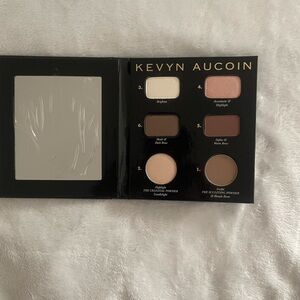 Kevin Aucoin Face Palette